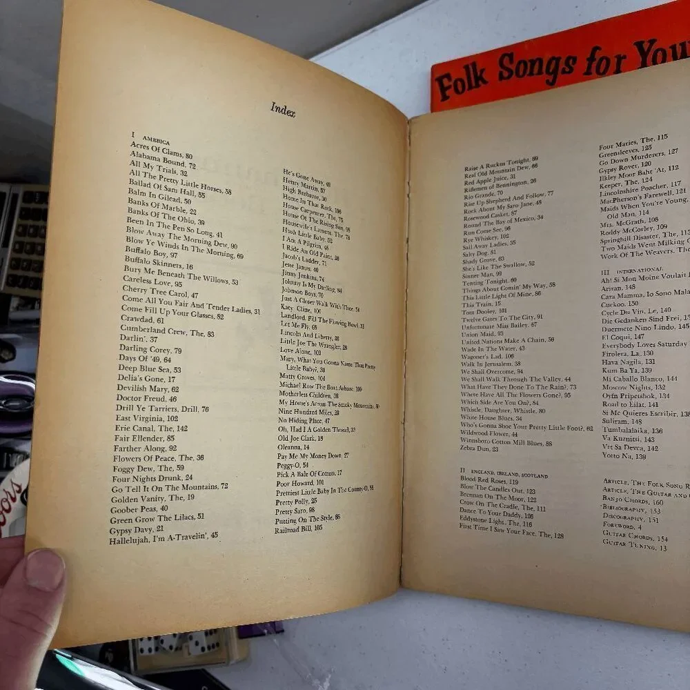 Folk Songs for Young‎ Folk Great Folk Songs Hootenanny Song Book Sheet Music